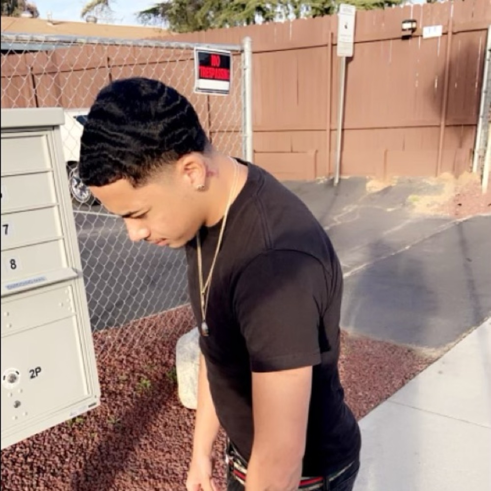 Meet your Posher, Joseph